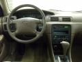 Cashmere Beige Metallic - Camry LE Photo No. 16