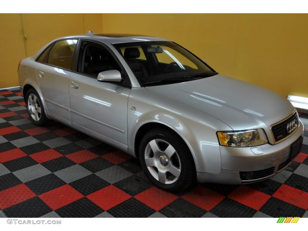 2004 A4 1.8T quattro Sedan - Light Silver Metallic / Ebony photo #1