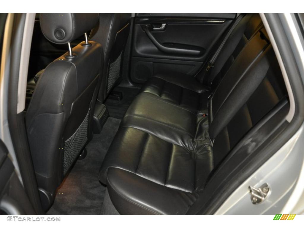 2004 A4 1.8T quattro Sedan - Light Silver Metallic / Ebony photo #14