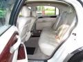 2004 Vibrant White Lincoln Town Car Ultimate  photo #11