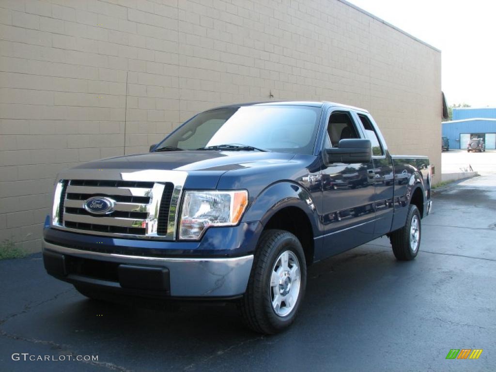 2010 F150 XLT SuperCab - Dark Blue Pearl Metallic / Medium Stone photo #2