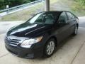 Black - Camry LE Photo No. 5