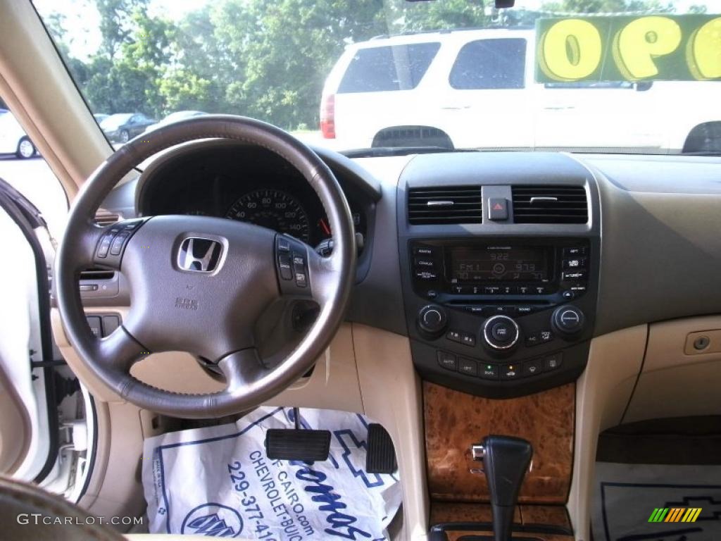 2003 Accord EX V6 Sedan - Taffeta White / Ivory photo #5
