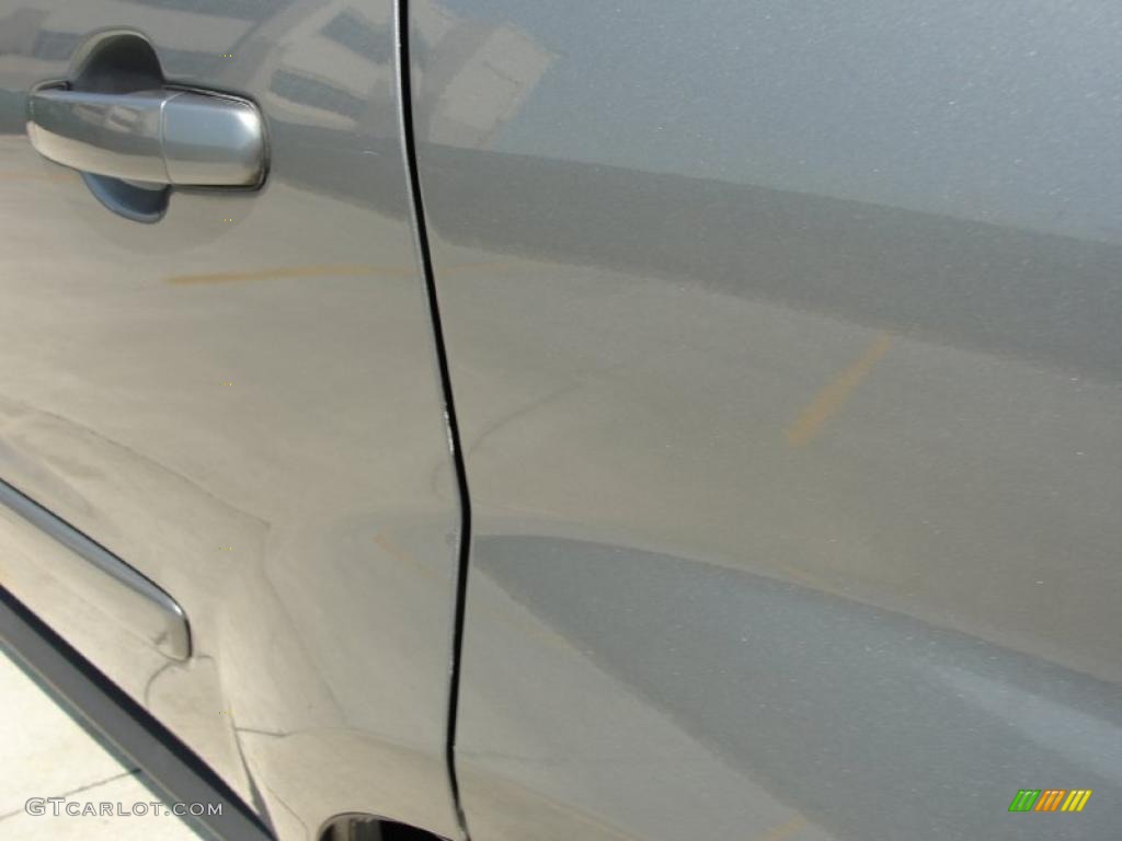 2005 Equinox LT - Dark Silver Metallic / Light Gray photo #22