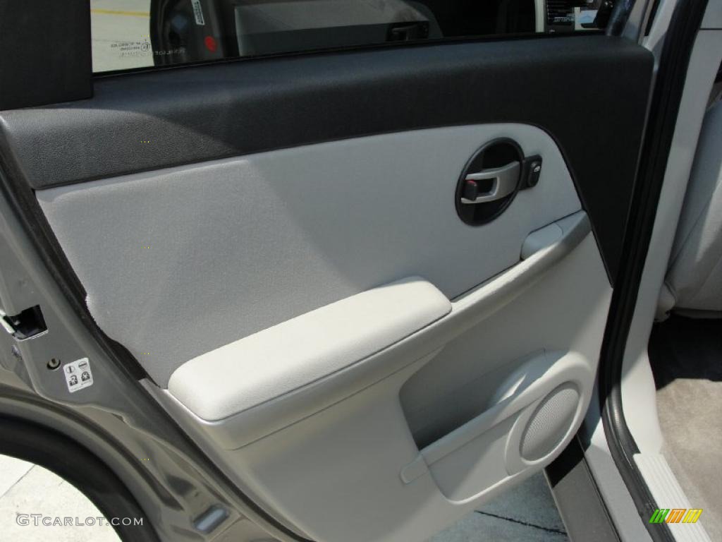 2005 Equinox LT - Dark Silver Metallic / Light Gray photo #31