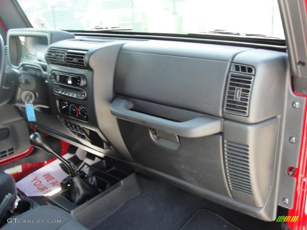 2006 Wrangler Sport 4x4 - Flame Red / Dark Slate Gray photo #26