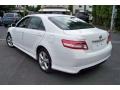 Super White - Camry SE Photo No. 7