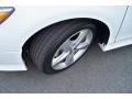 Super White - Camry SE Photo No. 10
