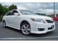 Super White - Camry SE Photo No. 23