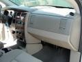 Bright White - Durango SLT Photo No. 25