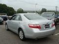 Titanium Metallic - Camry XLE V6 Photo No. 4