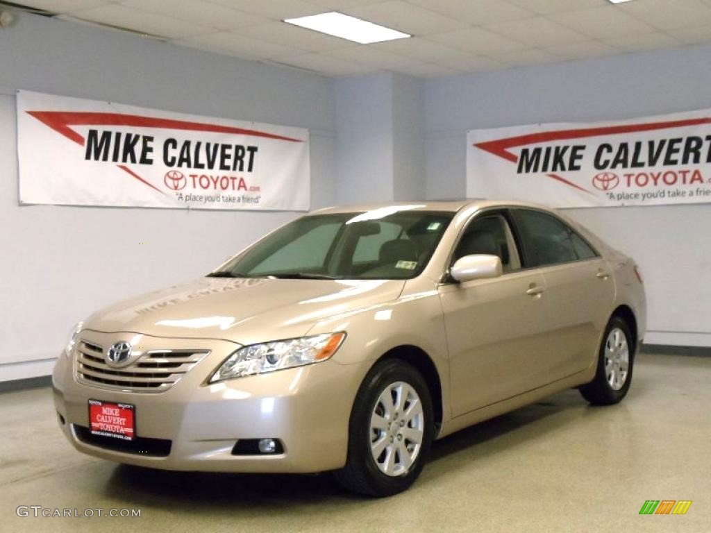 2008 Camry XLE - Desert Sand Mica / Ash photo #1