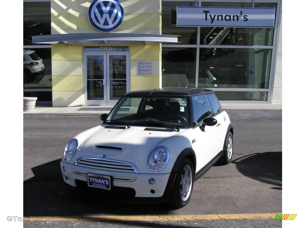 2006 Cooper S Hardtop - Pepper White / Black/Panther Black photo #1