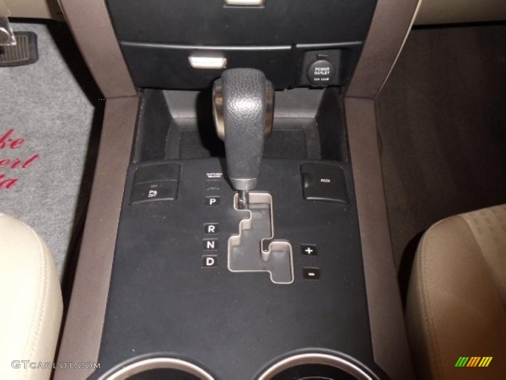 2009 Borrego LX V6 - Metal Bronze / Beige photo #12