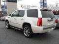 White Diamond - Escalade AWD Photo No. 4