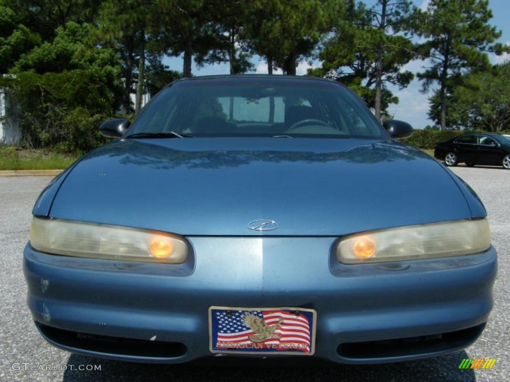 1998 Intrigue  - Blue Metallic / Gray photo #8
