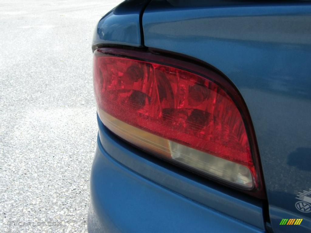 1998 Intrigue  - Blue Metallic / Gray photo #10