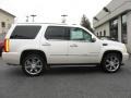 White Diamond - Escalade AWD Photo No. 7