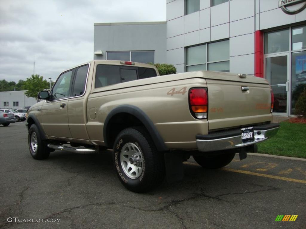 2000 B-Series Truck B4000 SE Extended Cab 4x4 - Harvest Gold Metallic / Tan photo #4