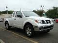 Avalanche White - Frontier SE King Cab 4x4 Photo No. 8