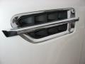 White Diamond - Escalade AWD Photo No. 42