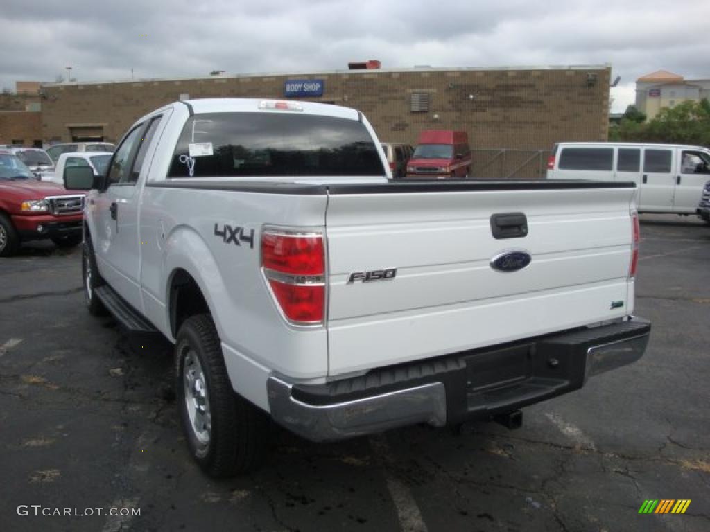 2010 F150 XLT SuperCab 4x4 - Oxford White / Medium Stone photo #5