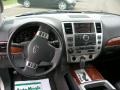 Silver Indulgence - QX 56 4WD Photo No. 19
