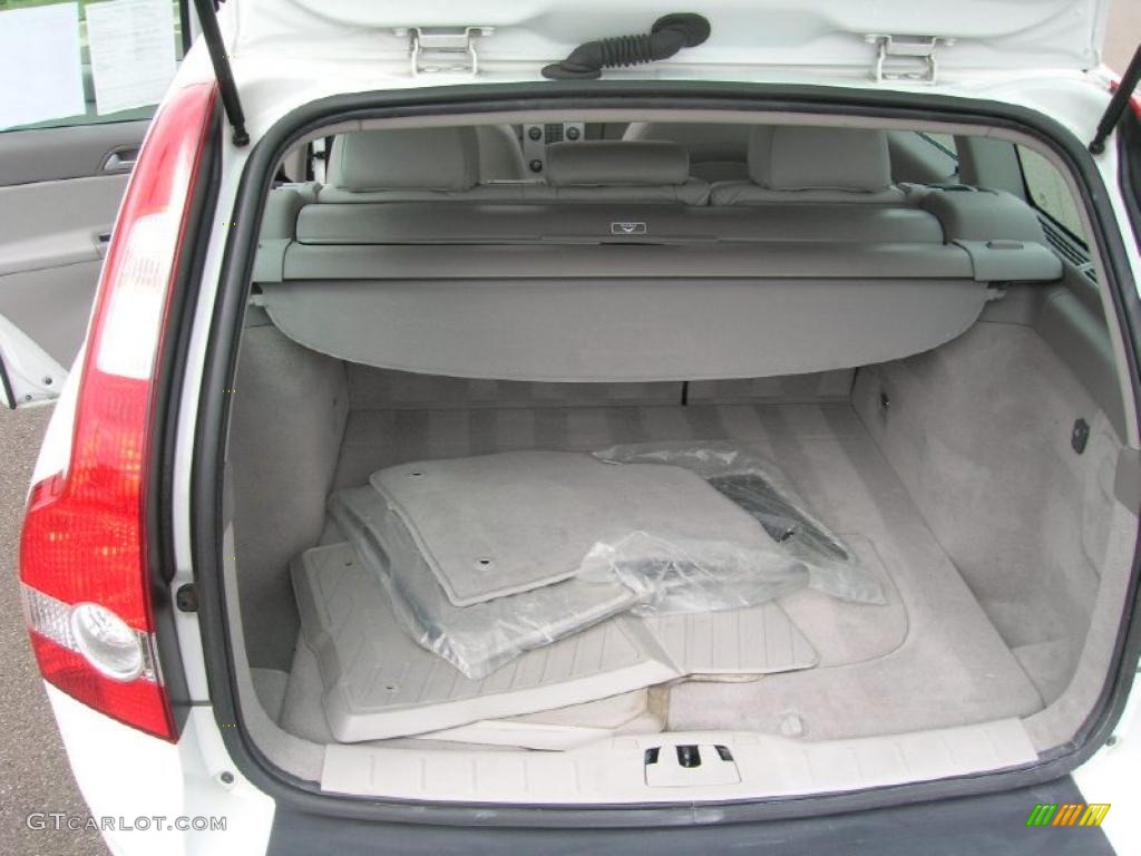2005 V50 T5 - Ice White / Dark Beige/Quartz photo #11