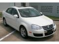 Campanella White - Jetta SE Sedan Photo No. 17