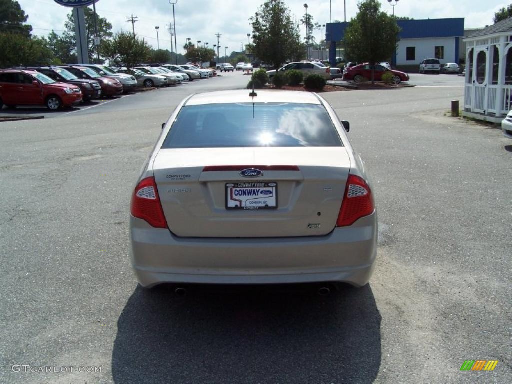 2010 Fusion SE V6 - Smokestone Metallic / Medium Light Stone photo #6