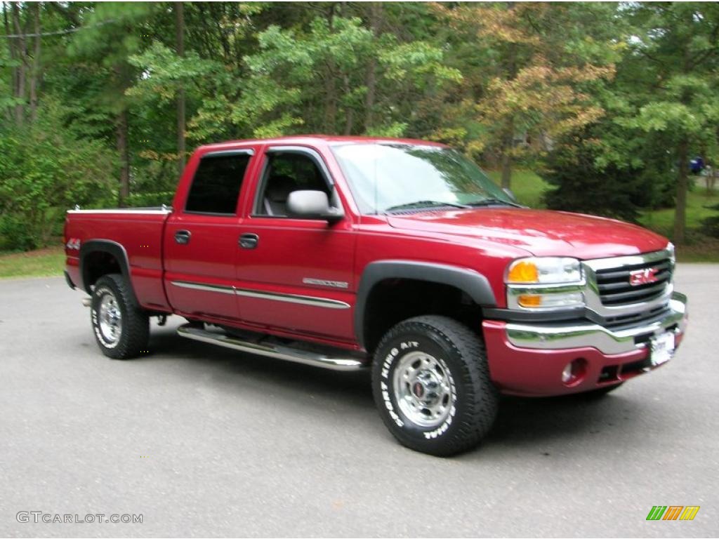 2005 Sierra 2500HD SLE Crew Cab 4x4 - Sport Red Metallic / Dark Pewter photo #10