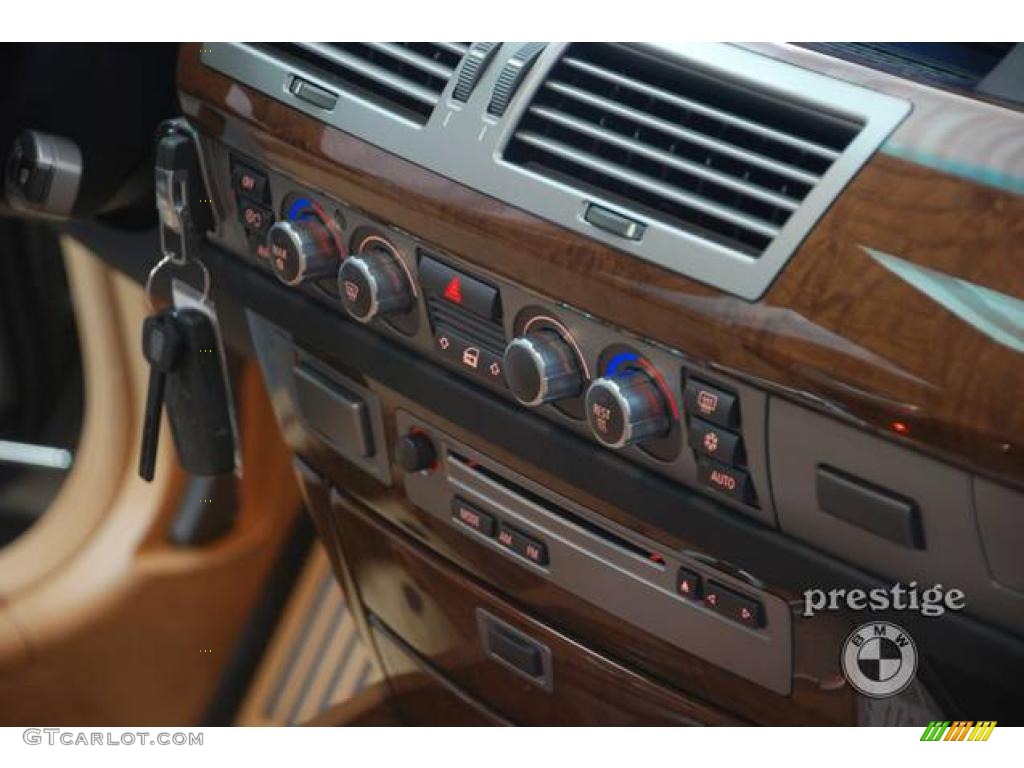2006 7 Series 750i Sedan - Kalahari Beige Metallic / Dark Beige/Beige III photo #17