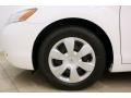 Super White - Camry LE Photo No. 26