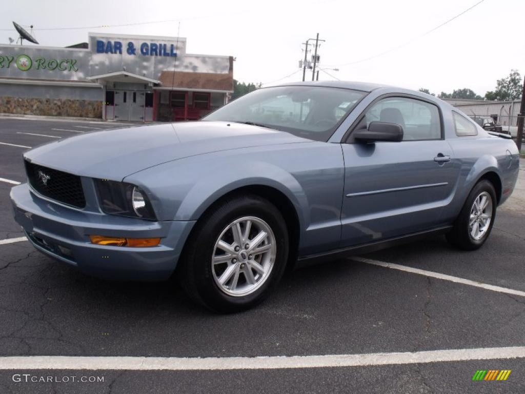 2007 Mustang V6 Premium Coupe - Windveil Blue Metallic / Light Graphite photo #3