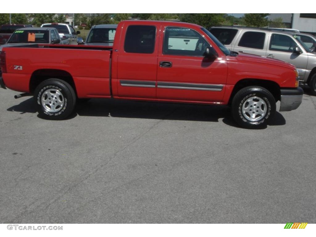 2003 Silverado 1500 Z71 Extended Cab 4x4 - Victory Red / Dark Charcoal photo #32