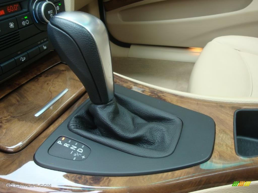 2007 3 Series 335xi Sedan - Alpine White / Beige photo #15