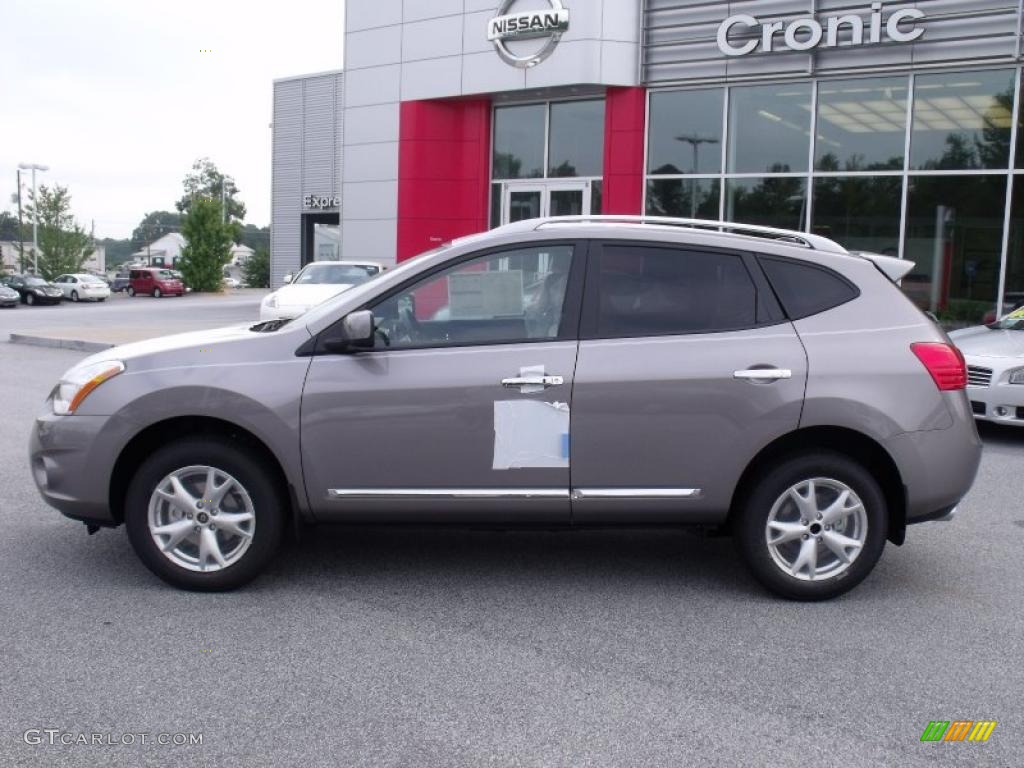 2011 Rogue SV - Gotham Gray Metallic / Gray photo #2