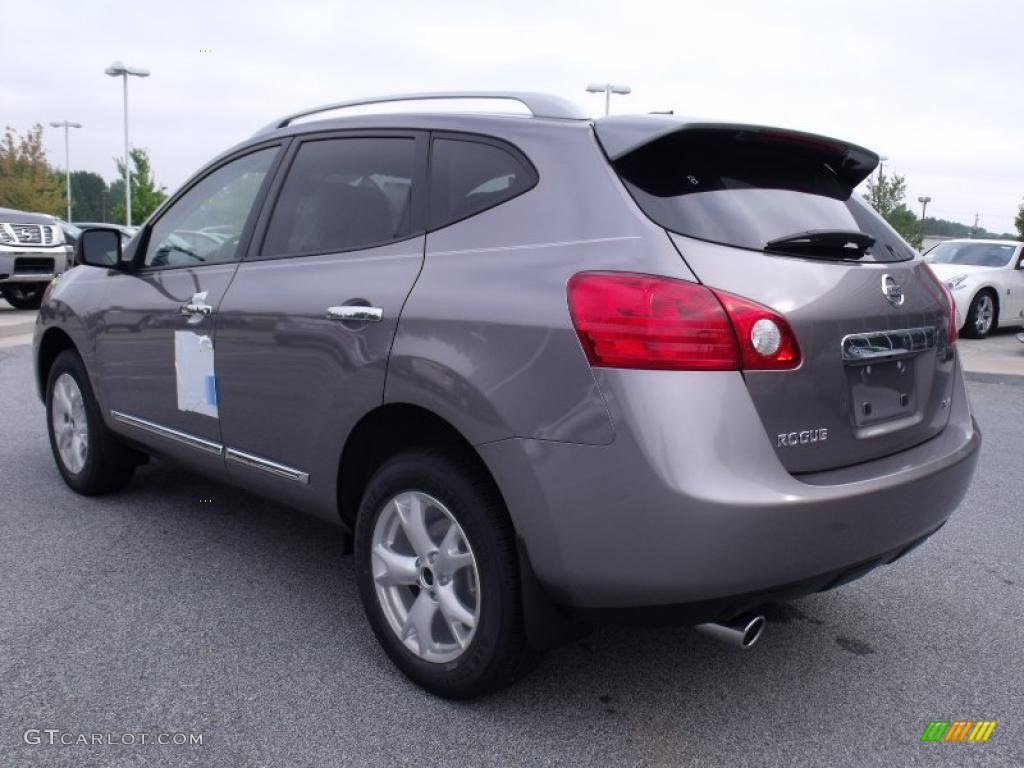 2011 Rogue SV - Gotham Gray Metallic / Gray photo #3