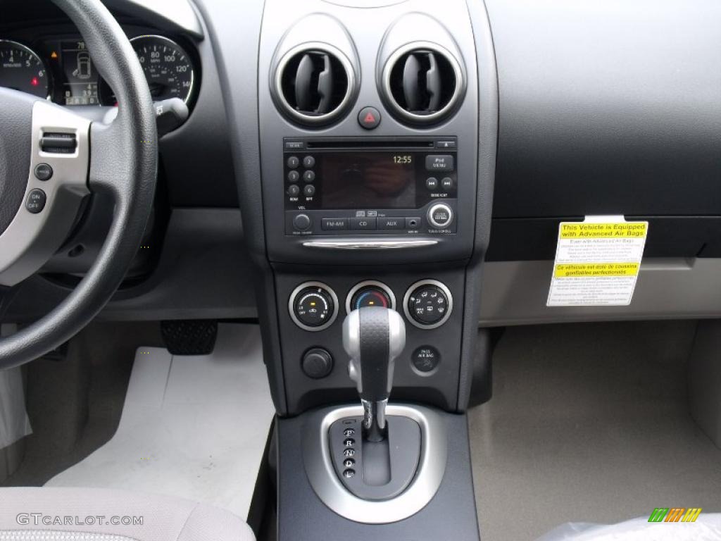 2011 Rogue SV - Gotham Gray Metallic / Gray photo #10