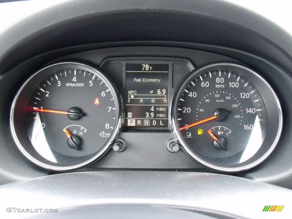 2011 Rogue SV - Gotham Gray Metallic / Gray photo #12
