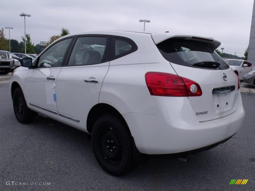 2011 Rogue S - Pearl White / Gray photo #3