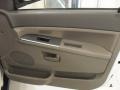 2005 Stone White Jeep Grand Cherokee Laredo  photo #24