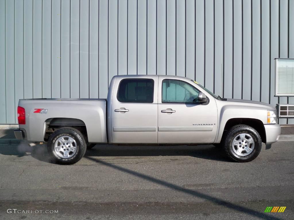 2008 Silverado 1500 Z71 Crew Cab 4x4 - Silver Birch Metallic / Light Titanium/Ebony Accents photo #2