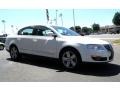 Candy White - Passat 2.0T Sedan Photo No. 3