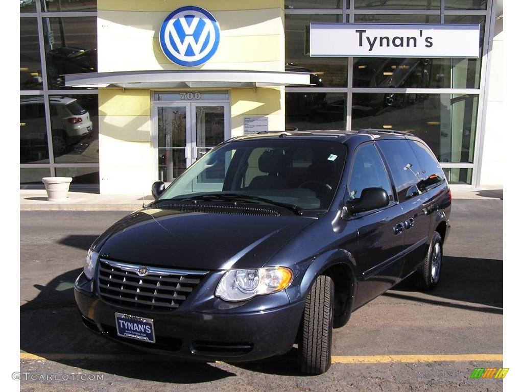 2007 Town & Country LX - Modern Blue Pearl / Dark Khaki/Light Graystone photo #1