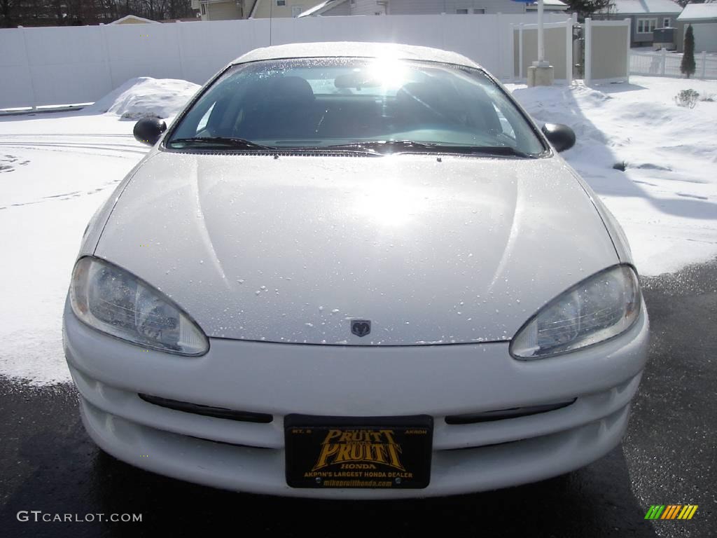 2001 Intrepid SE - Stone White / Dark Slate Gray photo #8