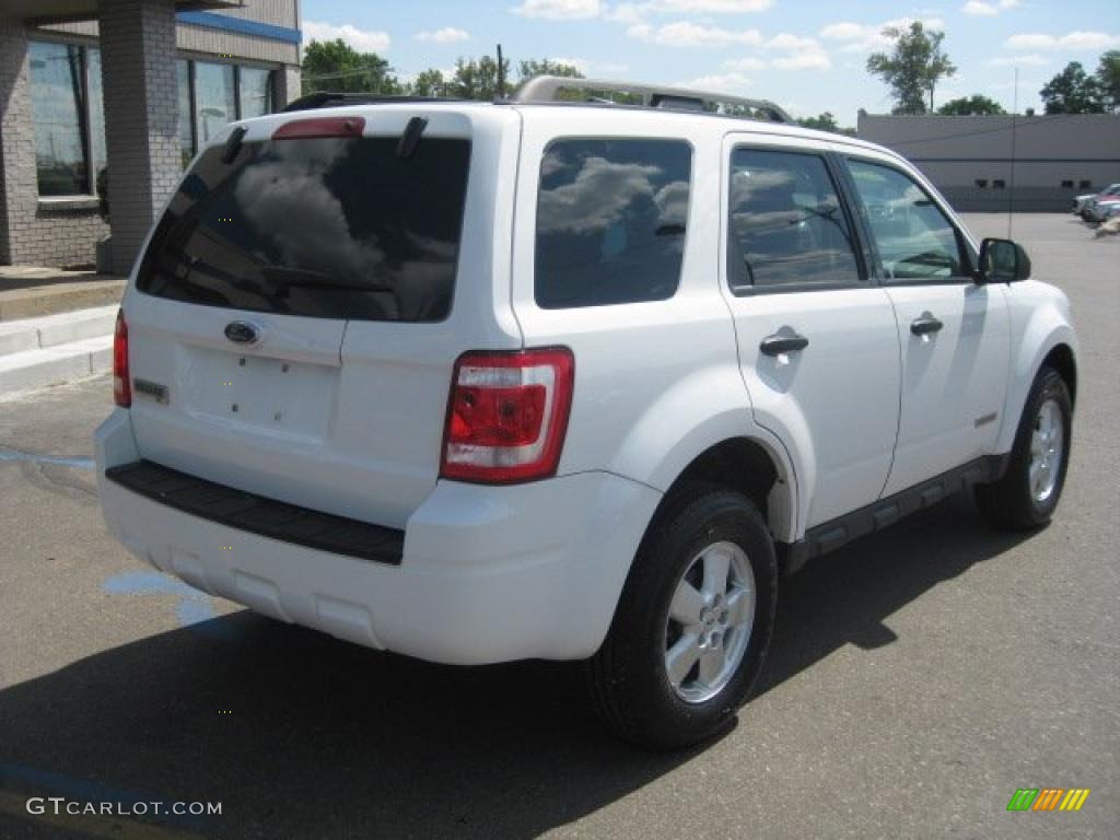 2008 Escape XLT - Oxford White / Camel photo #4