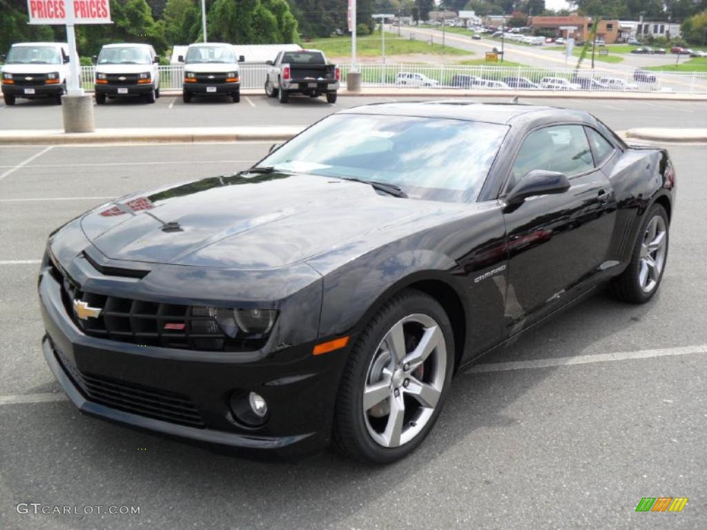 Black Chevrolet Camaro