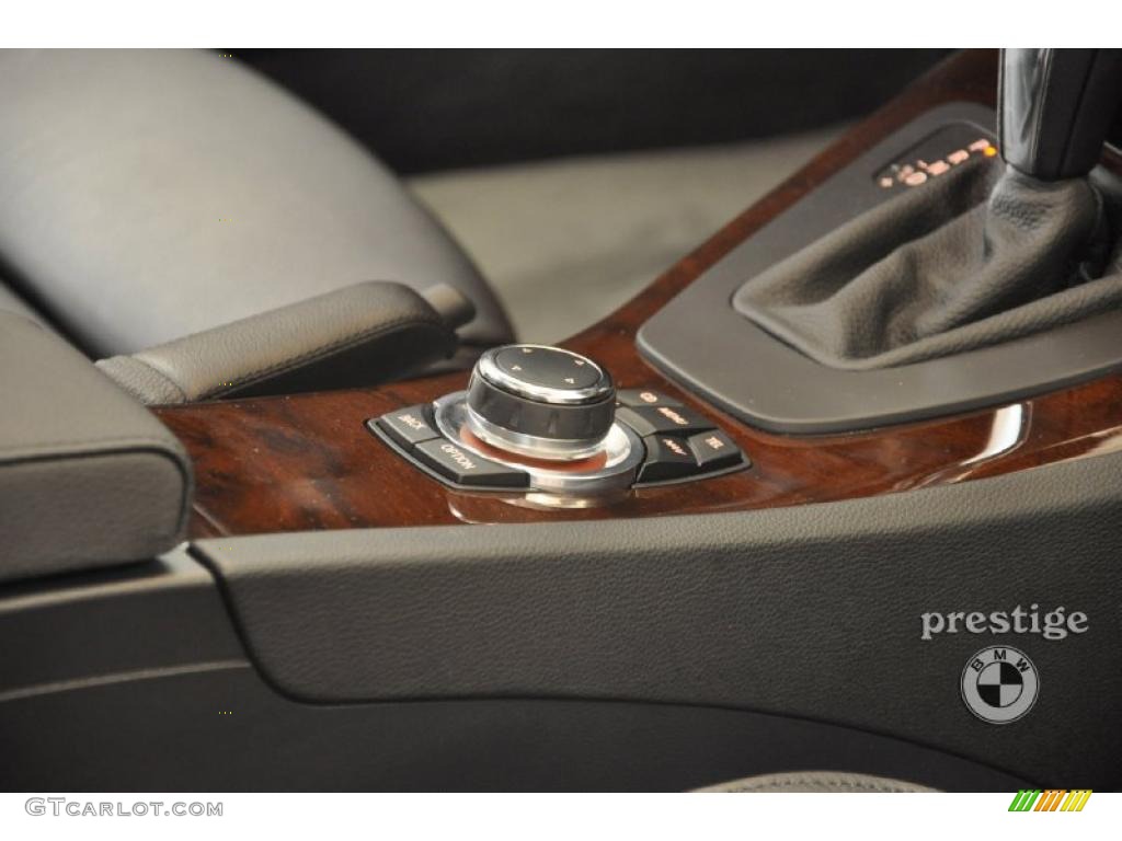 2011 3 Series 335i xDrive Coupe - Jet Black / Black photo #18
