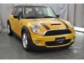 Mellow Yellow - Cooper S Hardtop Photo No. 7
